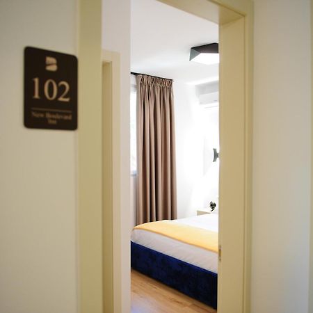 New Boulevard Inn Tirana Exterior foto