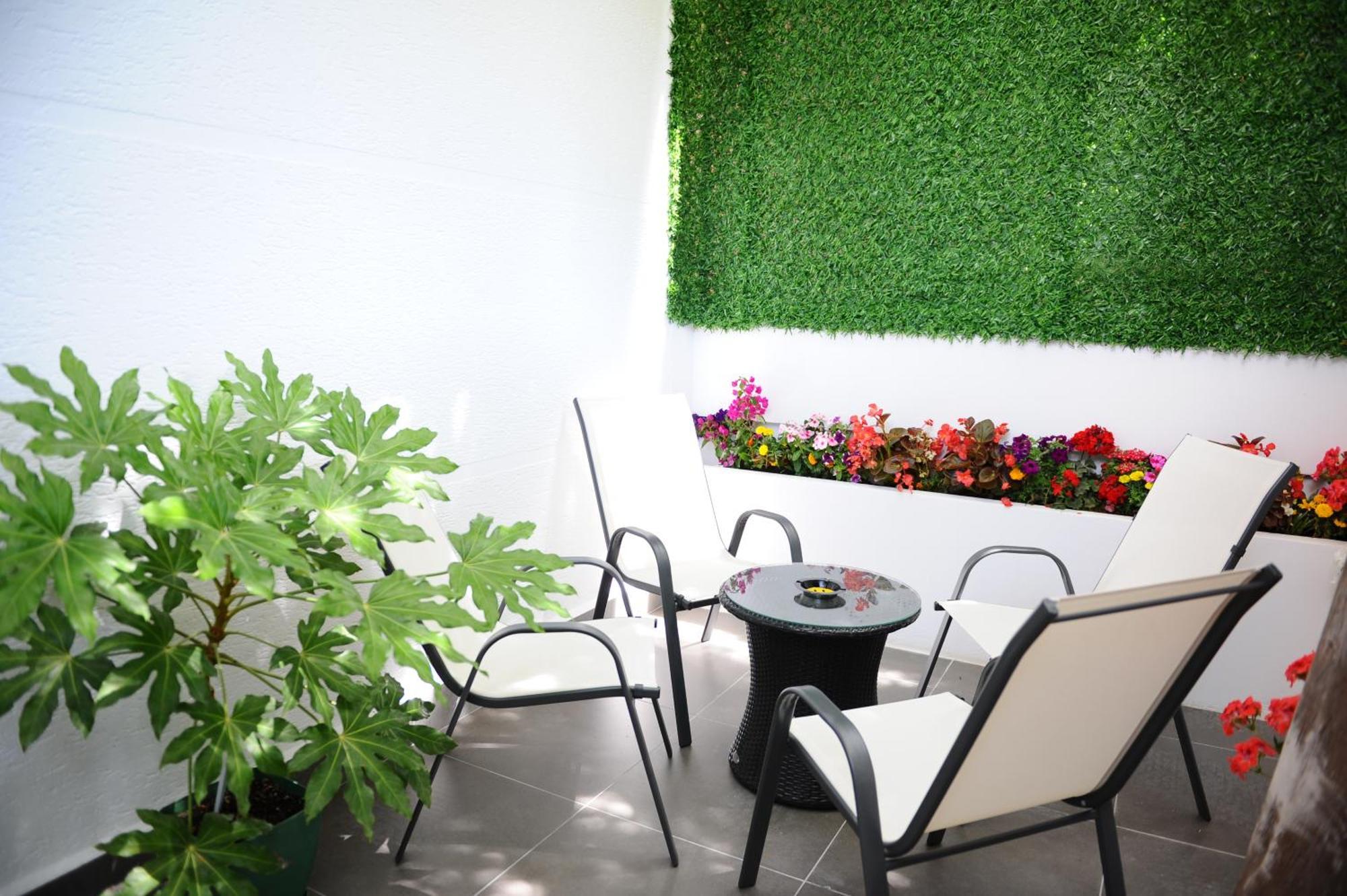 New Boulevard Inn Tirana Exterior foto